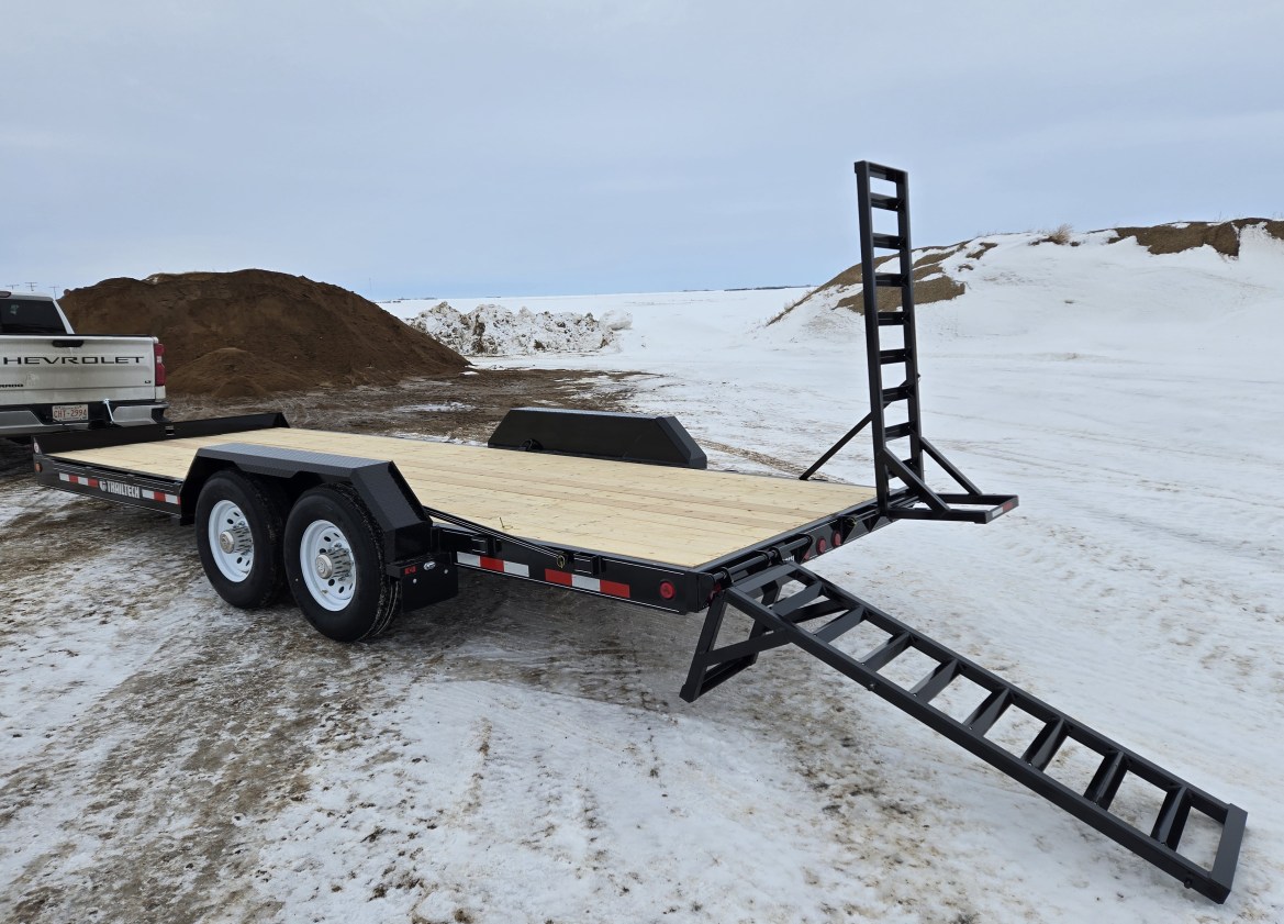 Flat Deck 20' with Ramps
